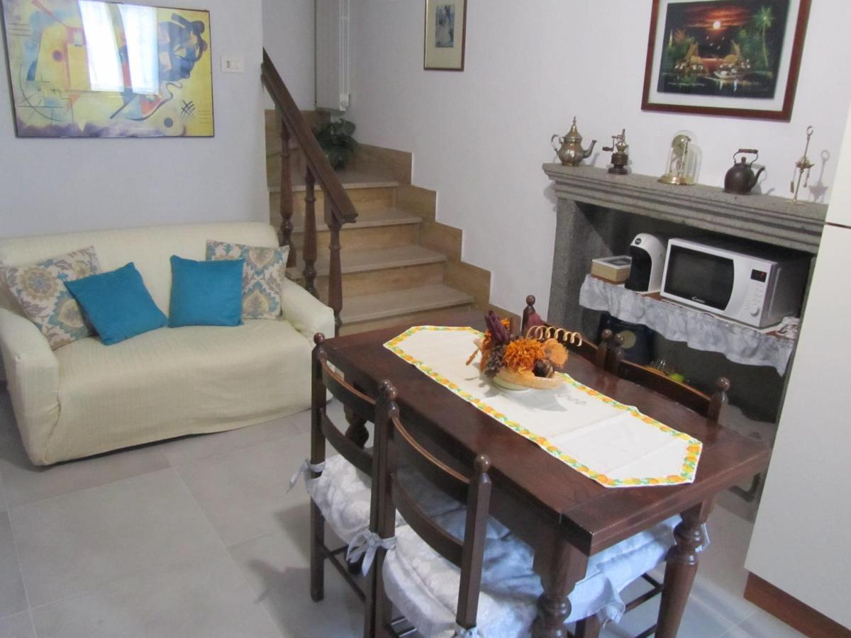 Casa Giuly Appartement Vivo dʼOrcia Buitenkant foto